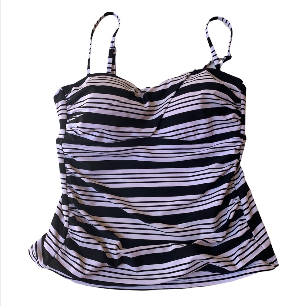 Catalina Bkack and White stripe Cami Swim Suit Top Size 8-10 Medium